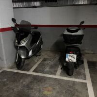 1 o 2 plazas de moto contiguas en Parking El Retiro – Sitges centro
